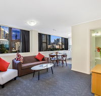 Apartment at College St - Cruises Travel
