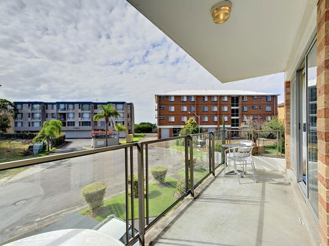 Apollo Court 3 - Nelson Bay - Cruises Travel 0