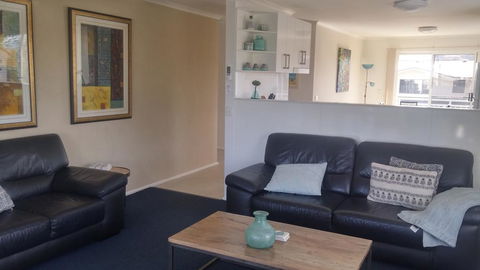 Apollo Luxury Apartments - Travel Search 3