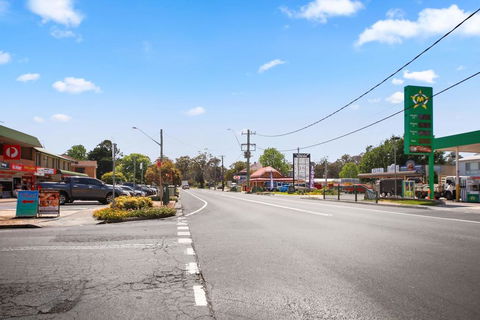 Appin Village - Tourism Guide 1