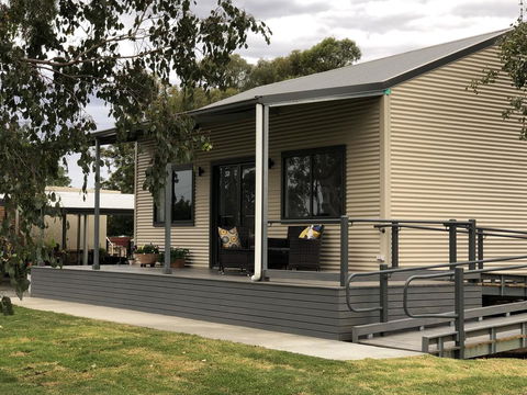 Appleyard BnB - Travel Search 0