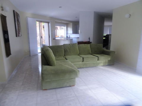 Apurla Hervey Bay - Located At The Point - Travel Search 1