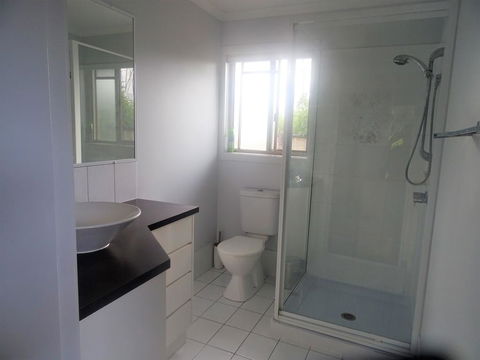 Apurla Hervey Bay - Located At The Point - Travel Search 3