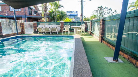 Arabella Motor Inn (formerly South Tweed Motor Inn) - Cruises Travel 0