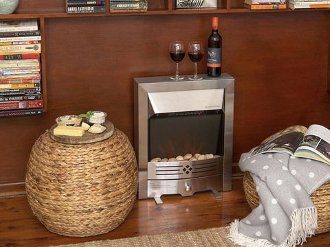 Araluen On Holden - Great Deck With Ocean Views - Cruises Travel 2