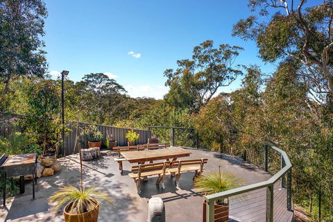 Arana Wentworth Falls - Tourism Guide 2