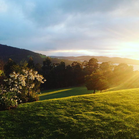 Arjuna Ridge Bed And Breakfast - Tourism Guide 3