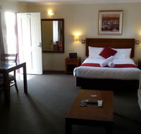 Armidale Pines Motel - Travel Agents