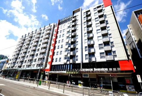 Arrow On Swanston - Tourism Guide 0