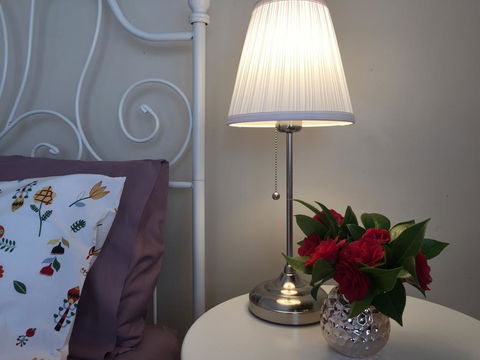 Art Deco Cottage - Tourism Guide 1