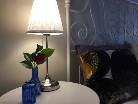 Art Deco Cottage - Tourism Guide 3