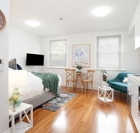 Art Deco Designer Studio in Lewisham - Cruises Travel