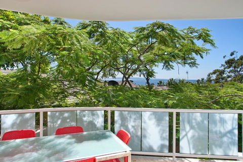 Artis, Noosa Heads - Tourism Guide 3