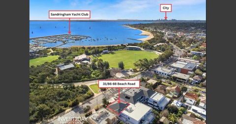 Luxury Beachfront Apartment In Sandringham - Travel Search 1