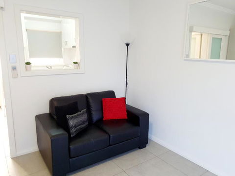 M4 West Perth Studio Apartment Near Kings Park - Tourism Guide 1