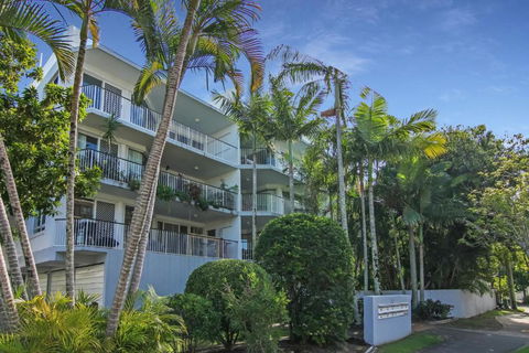 MAINSAIL8- MOOLOOLABA BEACH - Tourism Guide 3