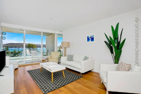 MAN29 - Beautiful 2 BR Apartment Manly Wharf Views - Tourism Guide 1