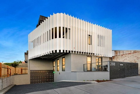 Manhattan Apartments - Glen Iris - Tourism Guide 0