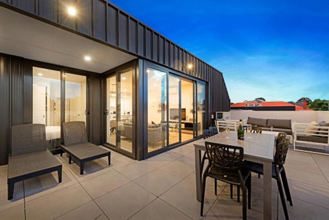 Manhattan Apartments - Glen Iris - Tourism Guide 3