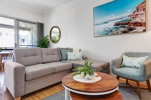 MARJ12- Stylish And Spacious - Tourism Guide 0
