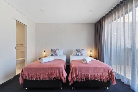 Milieu At Seine - Tourism Guide 2