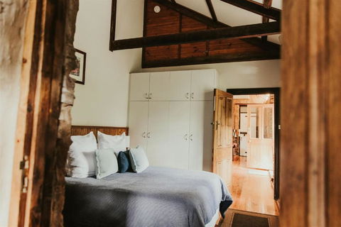 Mintaro Cottage - Travel Agents 1