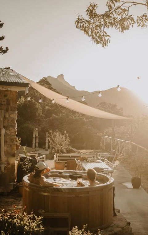 Misty Mountain Manor - Tourism Guide 0