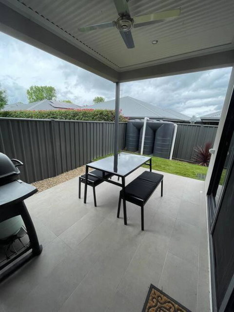 Modern Home Away From Home - Tourism Guide 1