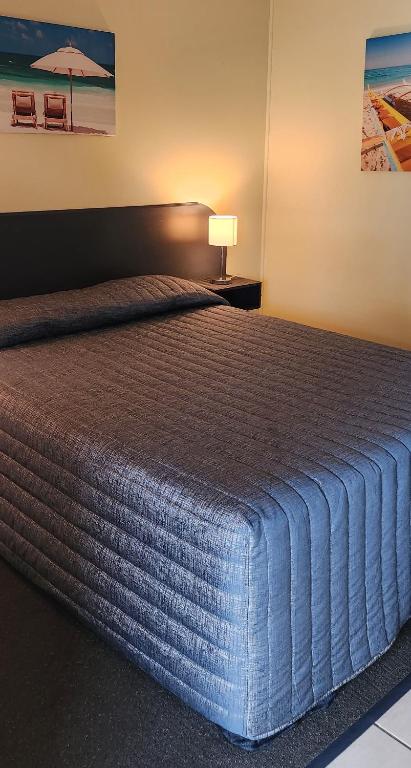 Nanango Antler Motel - Tourism Guide 3