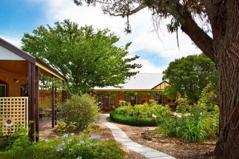Motel Maldon - Travel Agents 3