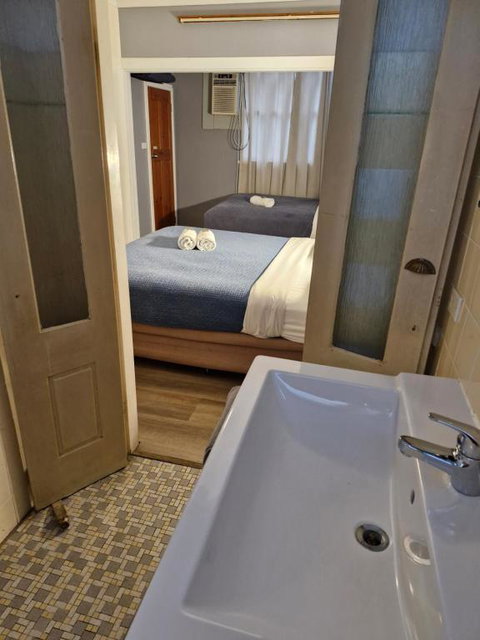 Mount View Motel - Tourism Guide 2