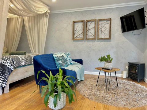 Mountain Cottage In Dandenong Ranges - Travel Search 2