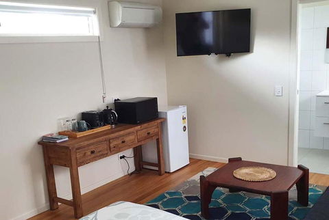 Mullumbimby Studio - Travel Search 3