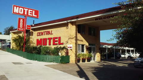 Nambour Central Motel - Tourism Guide 0