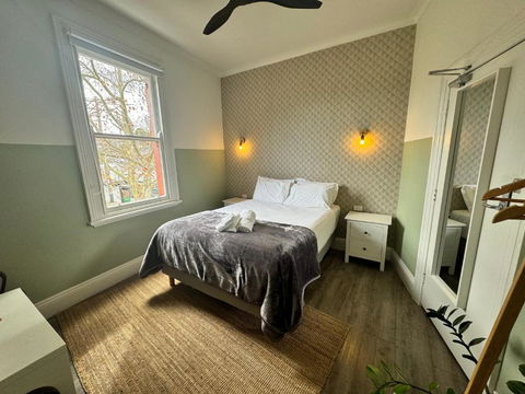 Native Rose Hotel - Cruises Travel 1