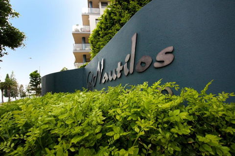 Nautilos On The Harbour - Tourism Guide 1