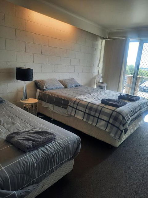 Neerim South Hotel - Cruises Travel 2