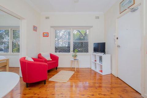 Newcastle Nook - Convenient Comforts In The CBD - Tourism Guide 2