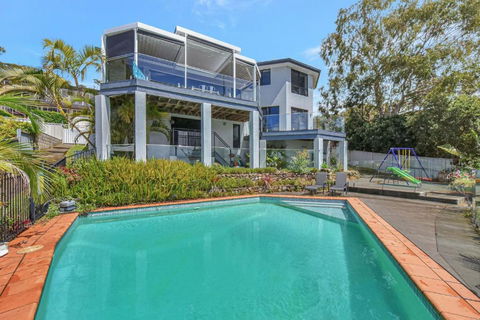 New Property Shimmer Shores Absolute Waterfront Retreat At Fishing Point, Lake Macquarie - Travel Agents 1