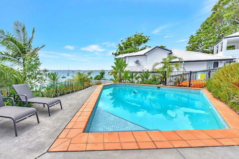 New Property Shimmer Shores Absolute Waterfront Retreat At Fishing Point, Lake Macquarie - Travel Agents 0