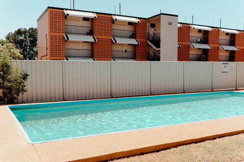 Nightcap At Barkly Hotel - Tourism Guide 1