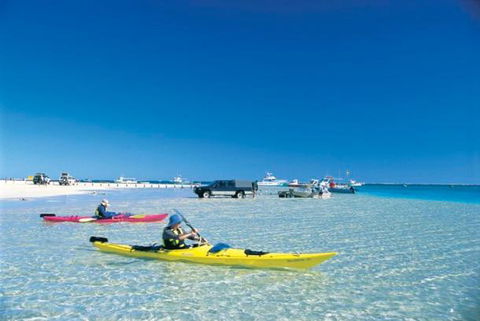 Ningaloo Club Backpackers - Travel Search 2