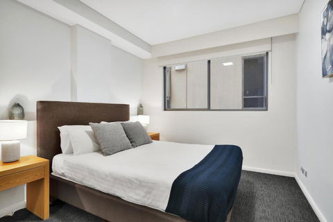 North Sydney Corporate Apartment MIL2251106 - Cruises Travel 2