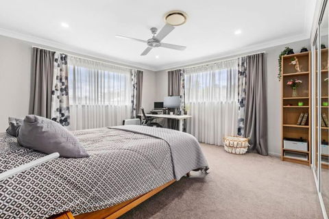 Northlakes Family Stay & Pool - Travel Search 1