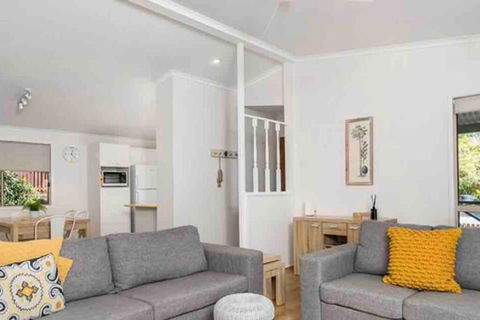 NORTH BYRON BEACH HOUSE Surf Sun Sand - Tourism Guide 1