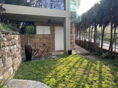 NY Special Granny Flat In Mosman - Cruises Travel 2
