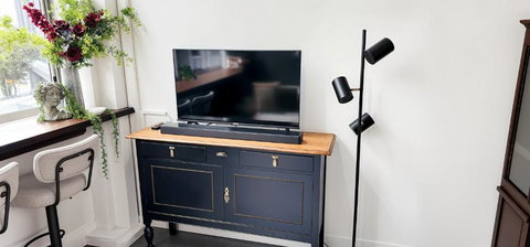 NYC Loft Brisbane, Free Parking! - Travel Search 3