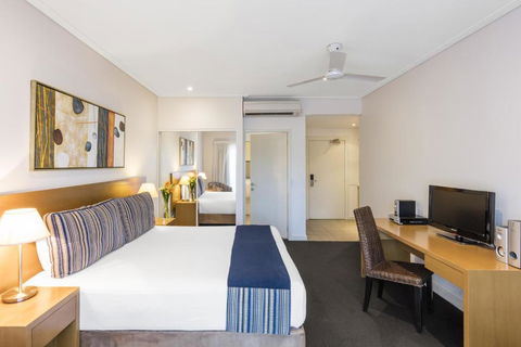 Oaks Broome Hotel - Travel Agents 3