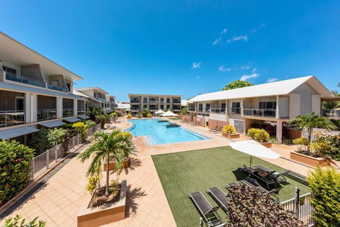 Oaks Broome Hotel - Travel Agents 1