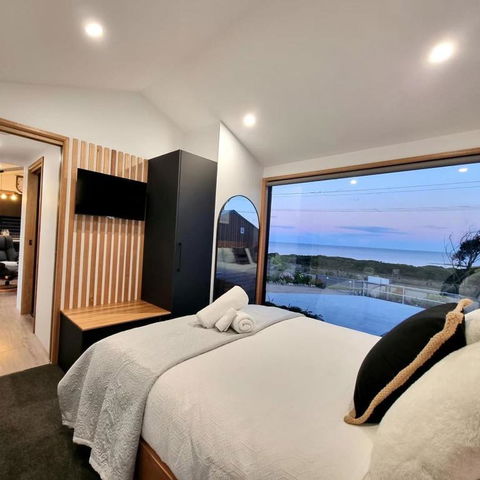 Ocean Breeze Homestays 1 - Tourism Guide 3